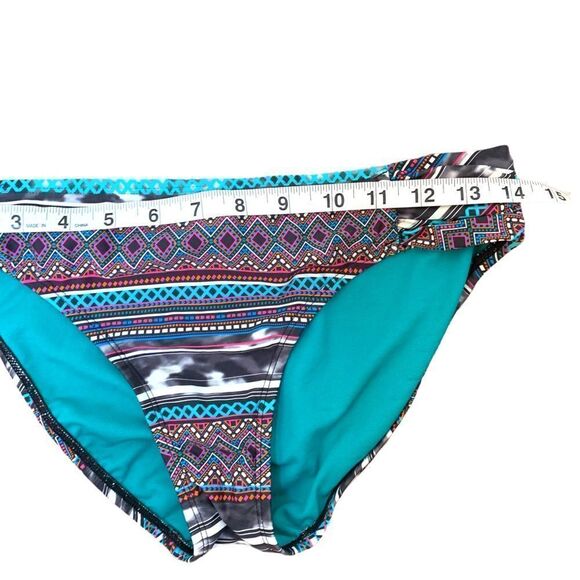 Kenneth cole bikini - Picture 9 of 10